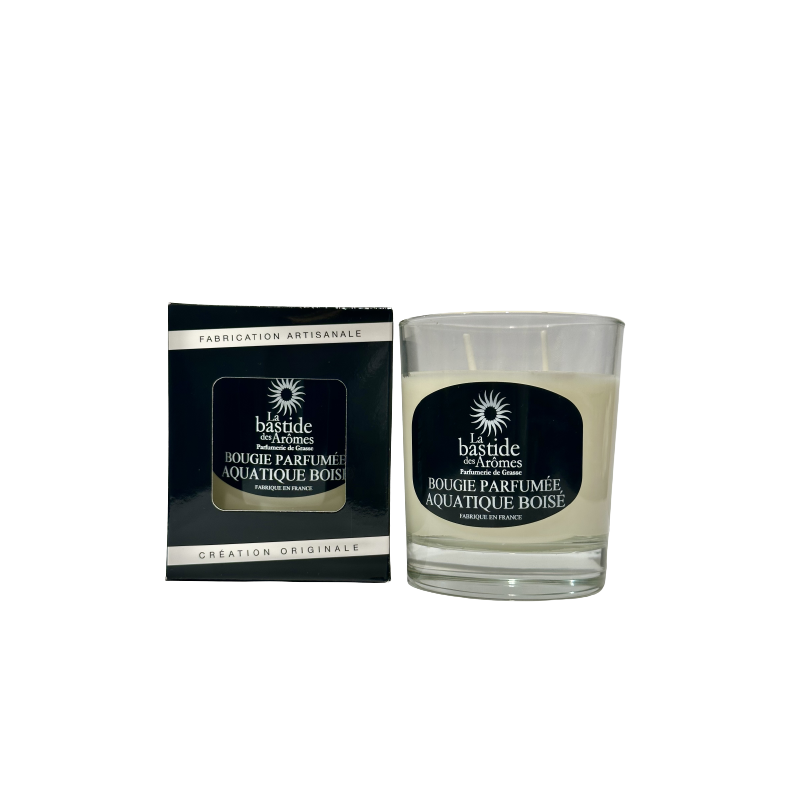 Bougie parfumée Aquatique boisé environ 220g
